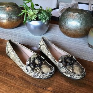 Stuart Weitzman Keepmoc Loafter